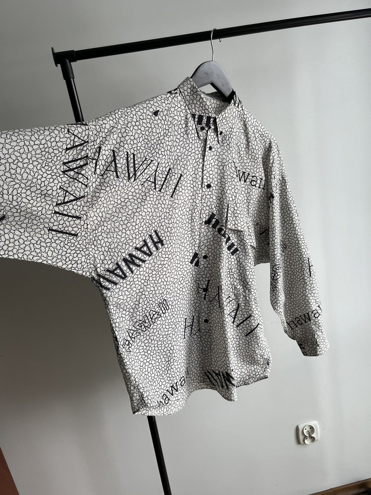 Versace Super rare Gianni Versace SS88 Hawaii silk shirt Size US L / EU 52-54 / 3 - 7 Thumbnail