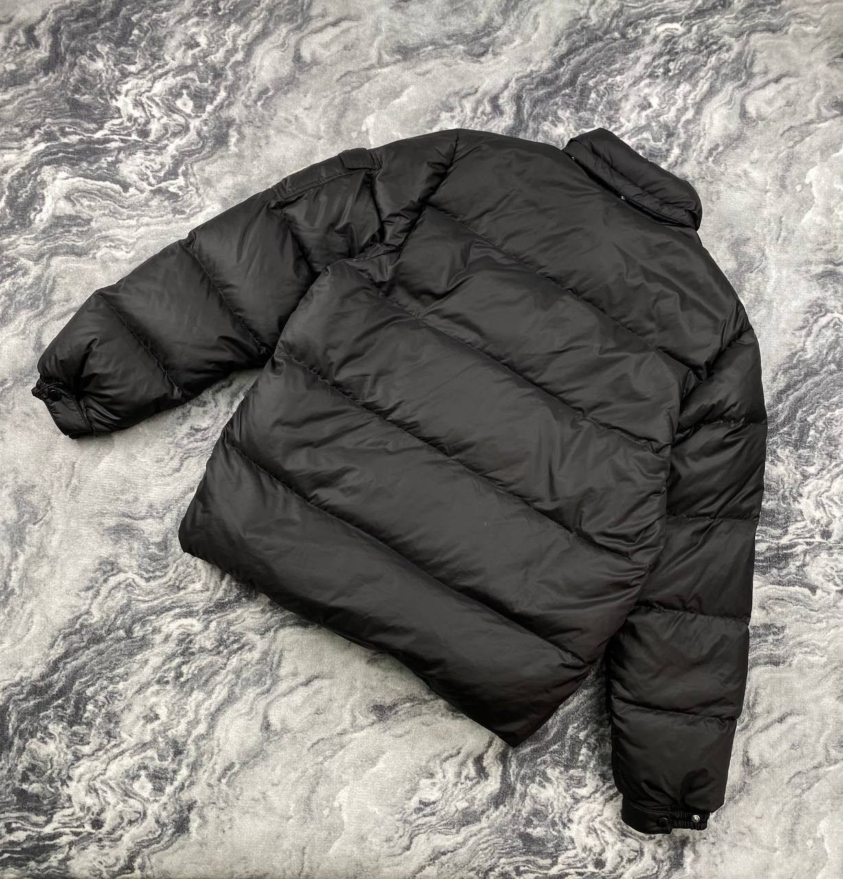 Moncler Vintage Moncler Maya Puffer Jacket Men Size 4 Black Size US XL / EU 56 / 4 - 19 Thumbnail