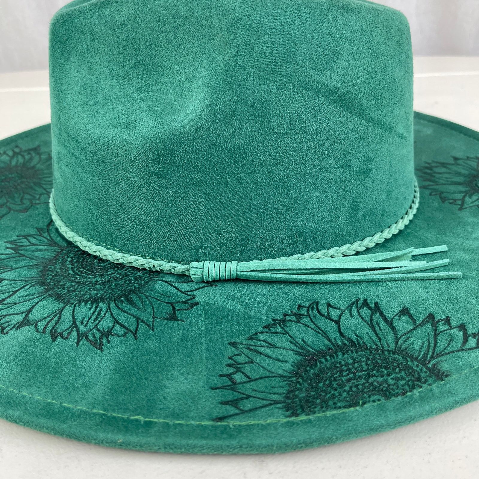 Handmade Green Faux Suede Wide Flat Brim Hat Sunflowers ADJUSTABLE SZ Size ONE SIZE - 9 Thumbnail