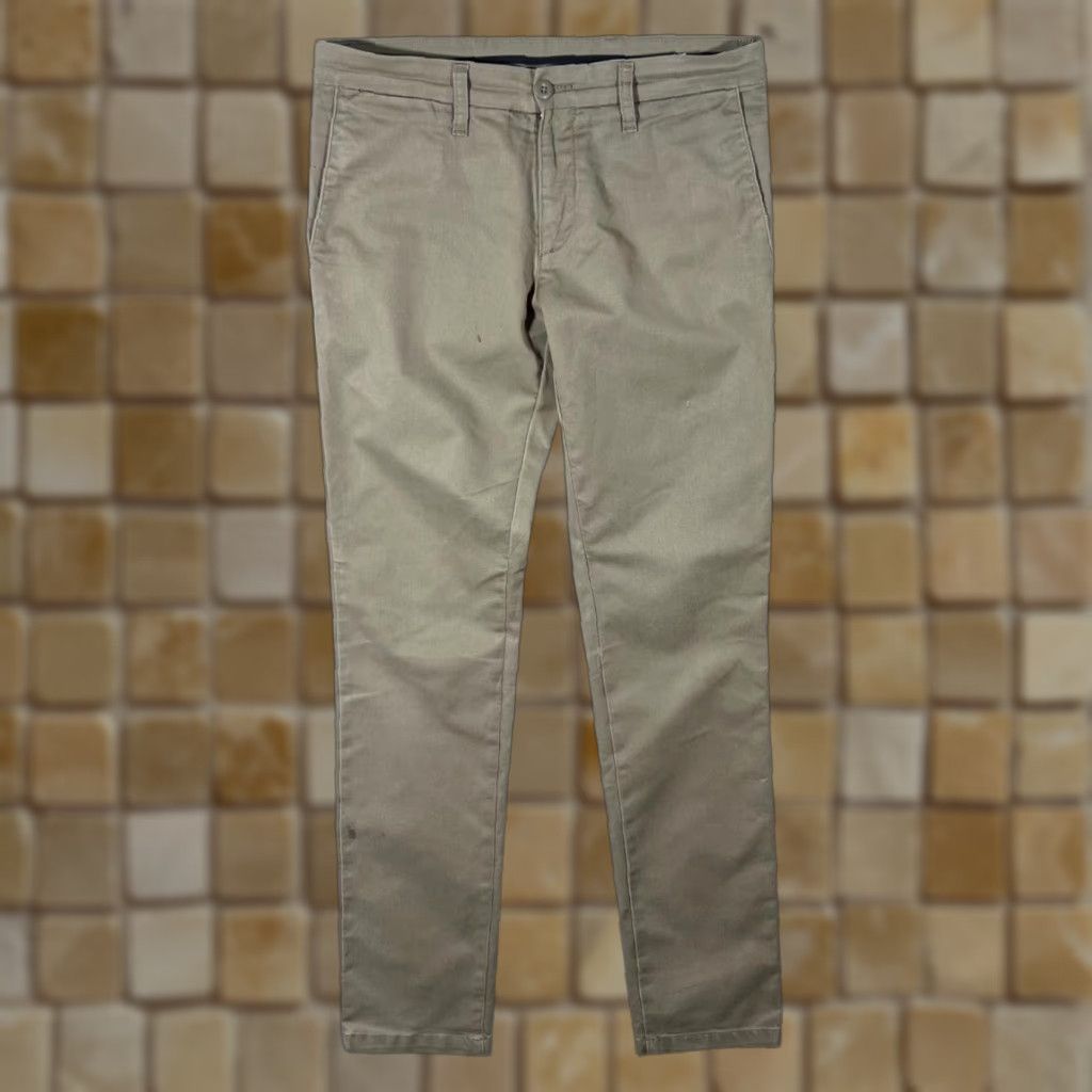 Carhartt Carhartt Sid Pant Beige Trousers Slim Skater Low Waist Chino 31 x 34 Mens 33" Waist Inside Leg 33" Rise 12.5" Logo Accents Vintage DC2 Size US 31 - 1 Thumbnail