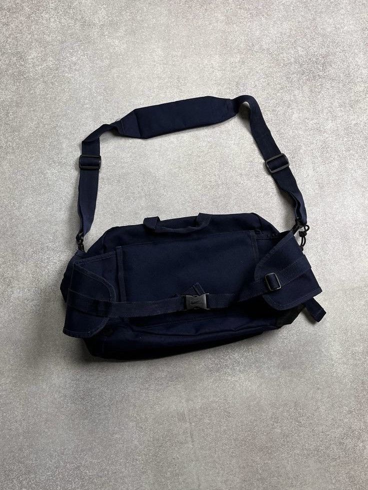 Other VINTAGE NIKE 2 in 1 SWOOSH WAIST BAG Y2K Size ONE SIZE - 4 Thumbnail