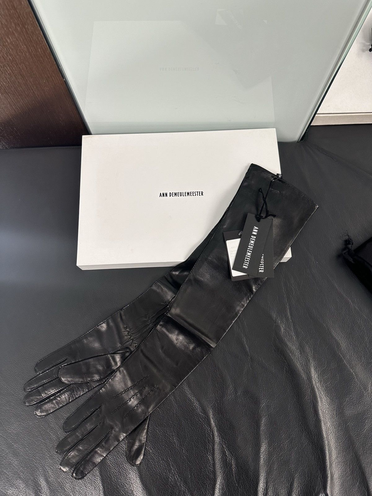 Ann Demeulemeester BNWT! Ann Demeulemeester ladies Leather Joris Gloves Size ONE SIZE - 8 Thumbnail