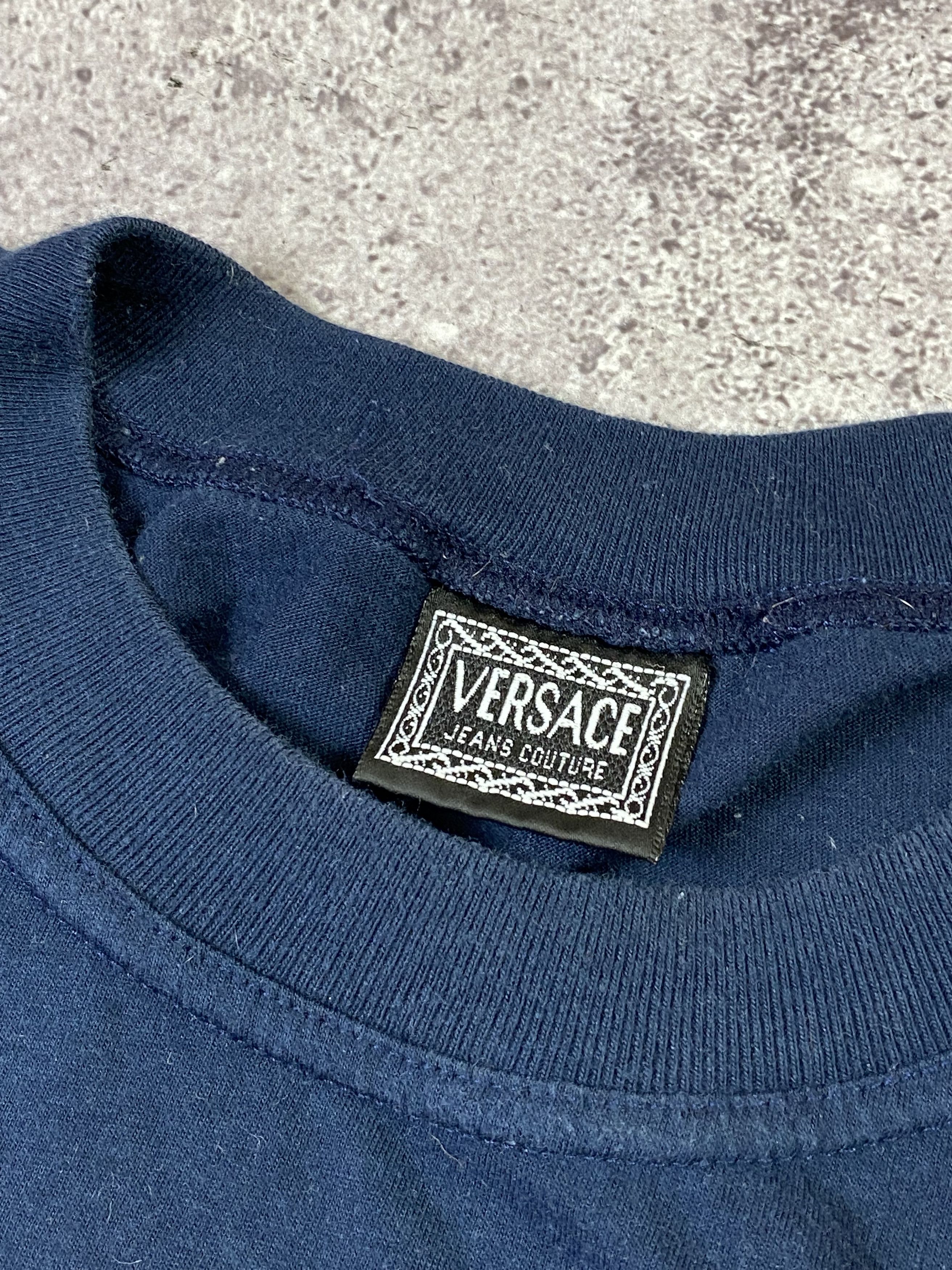 Versace × Versace Jeans Couture × Vintage Versace Y2K Medusa T-shirt Vintage Big Logo T Shirt Size US XL / EU 56 / 4 - 4 Thumbnail