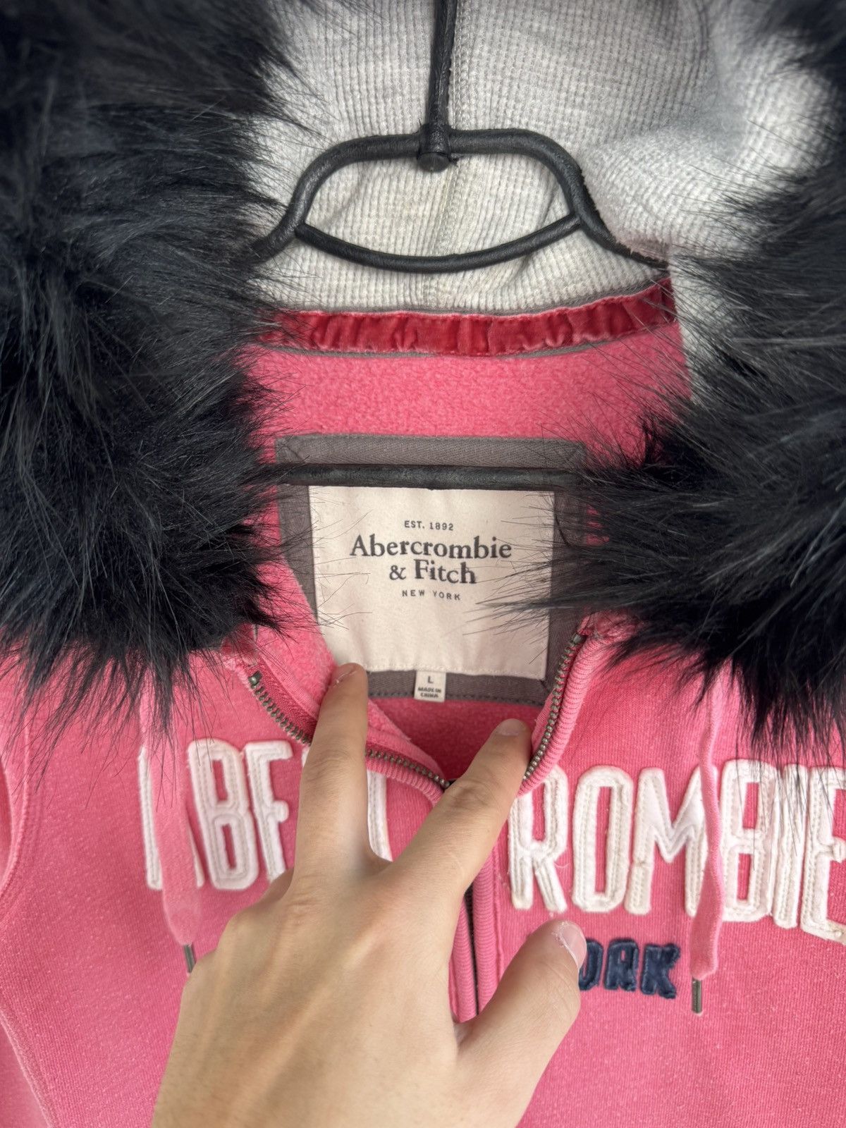 Abercrombie & Fitch Vtg Y2K If6was9 LGB Goa Vibe Abercrombie Fitch fur zip Hood Size L / US 10 / IT 46 - 3 Thumbnail