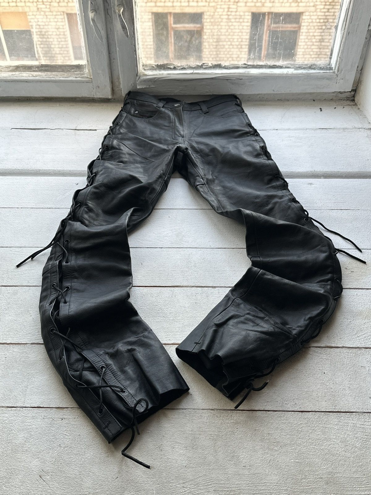 Leather 🚨GRAIL LEATHER PANTS RACING VNTG Cowboy Biker Leather Pants Size US 27 - 1 Thumbnail