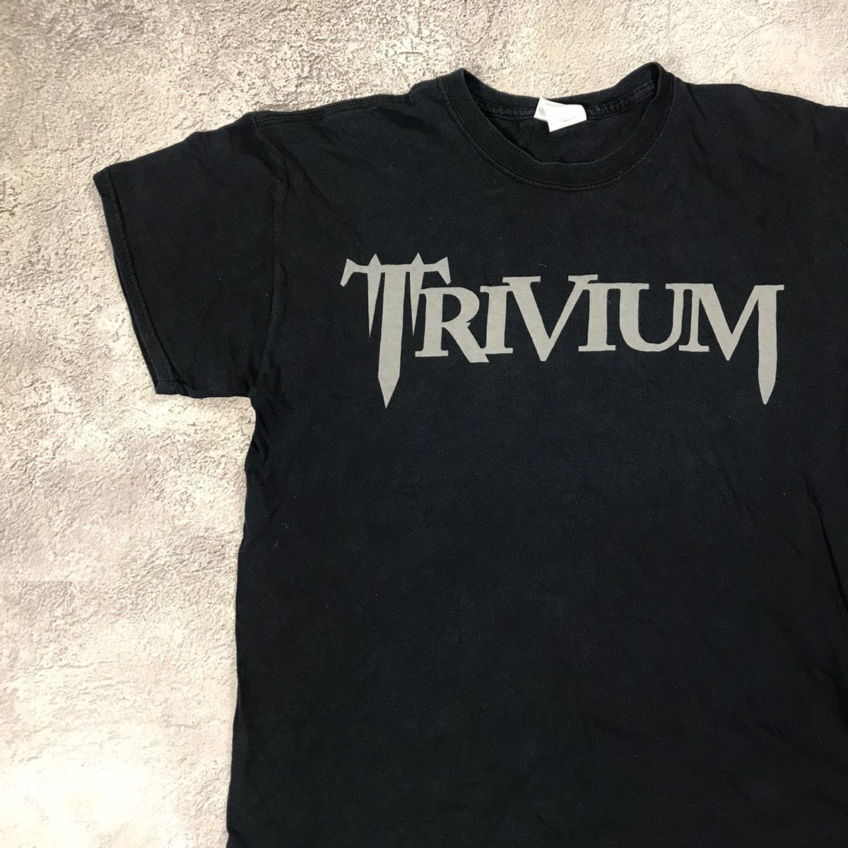Vintage Vintage Trivium Band Tee Graphic Logo Grunge Metal Streetwea Size US L / EU 52-54 / 3 - 3 Thumbnail
