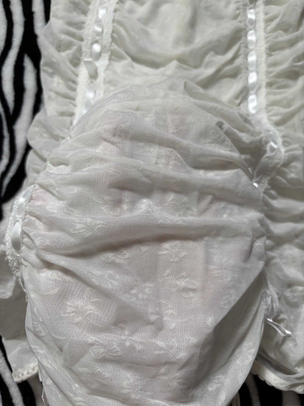 Victoria's Secret INSANE Vintage Victoria Secret Creamy Babydoll Mini Dress Size S / US 4 / IT 40 - 3 Thumbnail