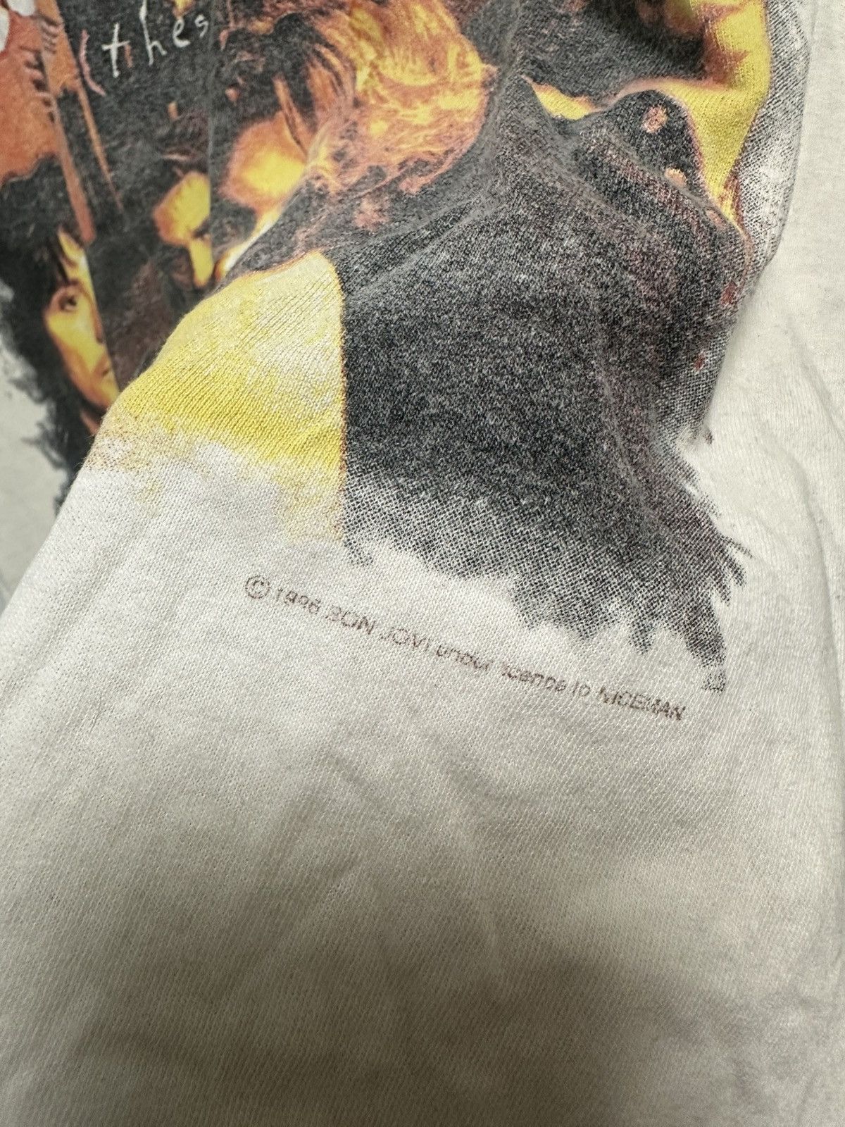 Bon Jovi × Vintage Bon Jovi Tour 1996 Faded Vintage Tee Concert These Days 90s Size US XL / EU 56 / 4 - 3 Thumbnail