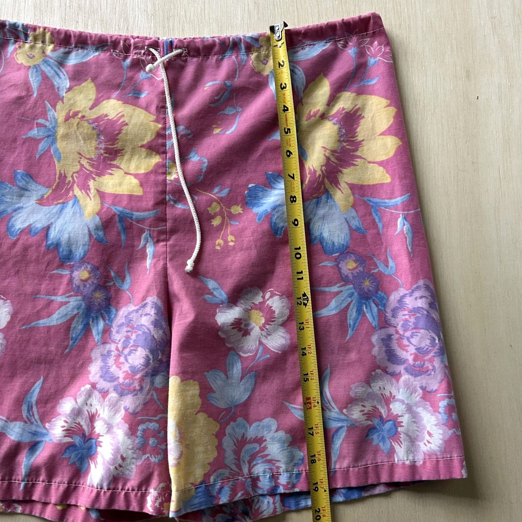 Vintage Vintage Floral Board Shorts Mens Large Pink Elastic Waist Drawstring Lounge Size US 31 - 3 Thumbnail