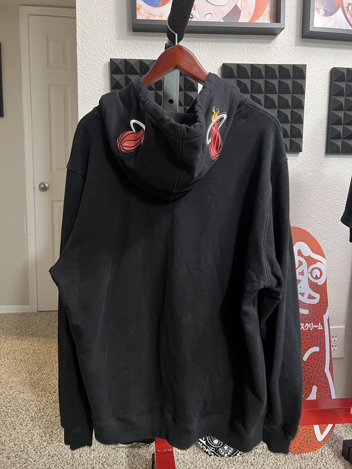 NBA Miami Heat Pro Embroidered Patch Hoodie Size US XXL / EU 58 / 5 - 4 Thumbnail