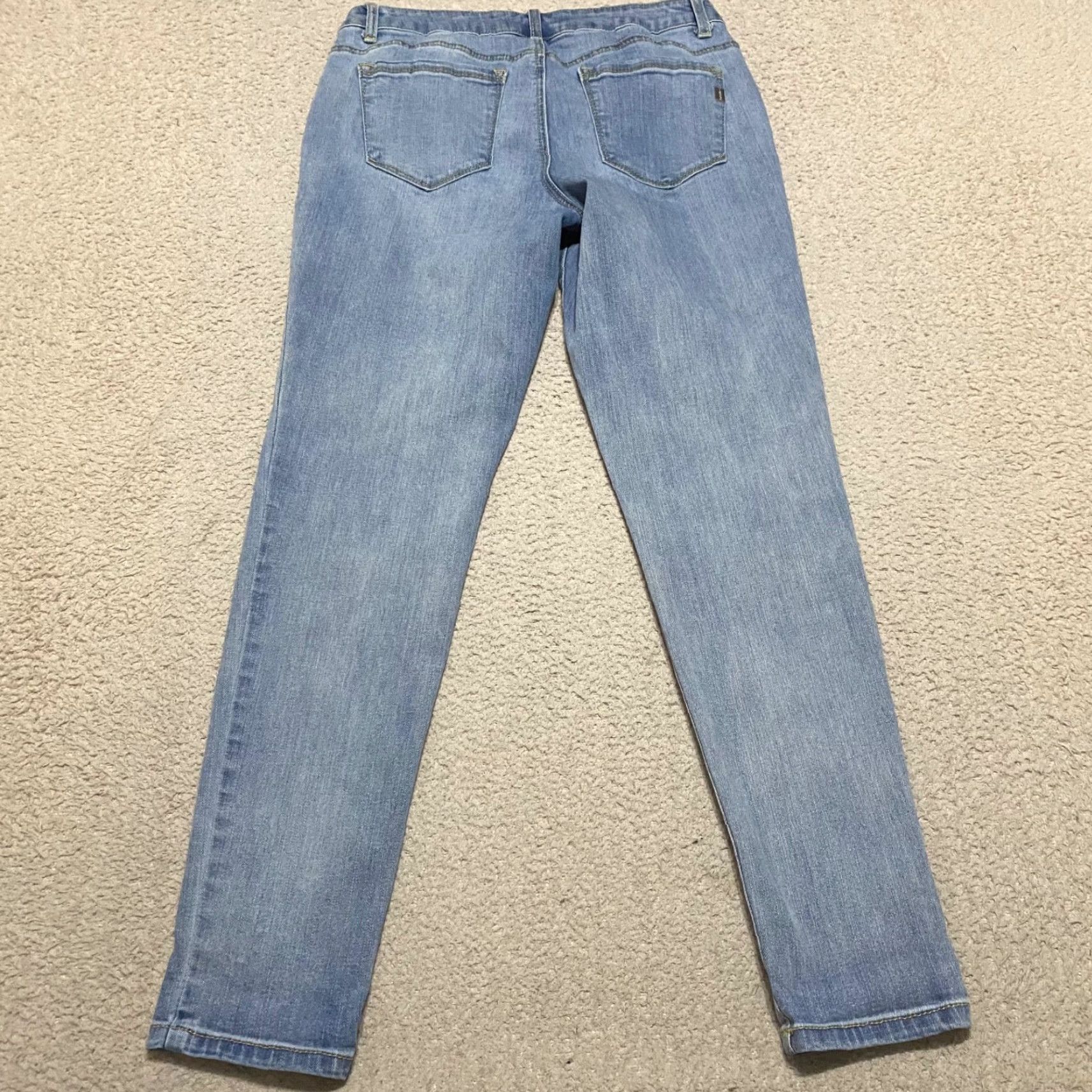 Vintage 1822 Denim Jeans Blue Medium Wash 28 Slim Skinny Mid Rise Women Regular Size 1822 Denim Womens Jeans Blue Medium Wash 28- Inseam 27 in Size 28" / US 6 / IT 42 - 2 Thumbnail