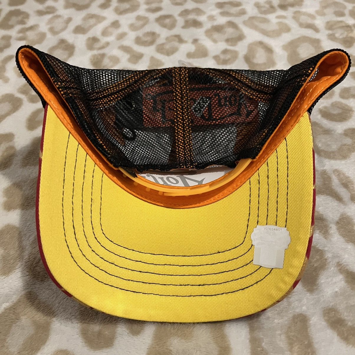 Von Dutch Von Dutch Red Flames Trucker 90$ Retail Size ONE SIZE - 2 Thumbnail