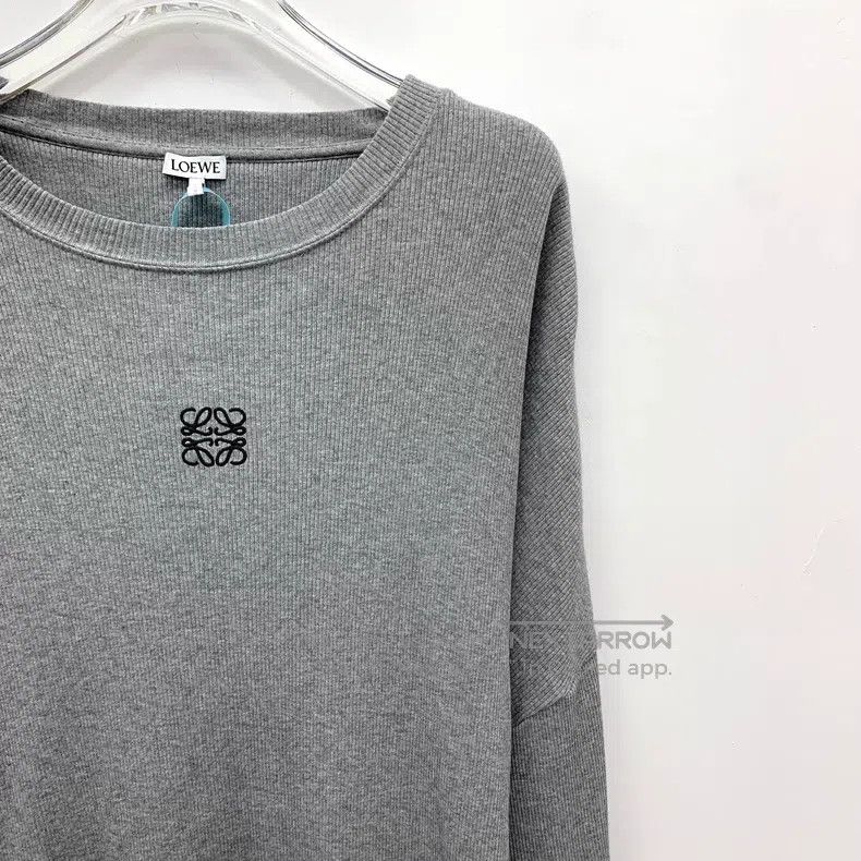 Loewe Loewe 24 Model Gray Logo Embroidered Cotton Crewneck Long Size S / US 4 / IT 40 - 3 Thumbnail