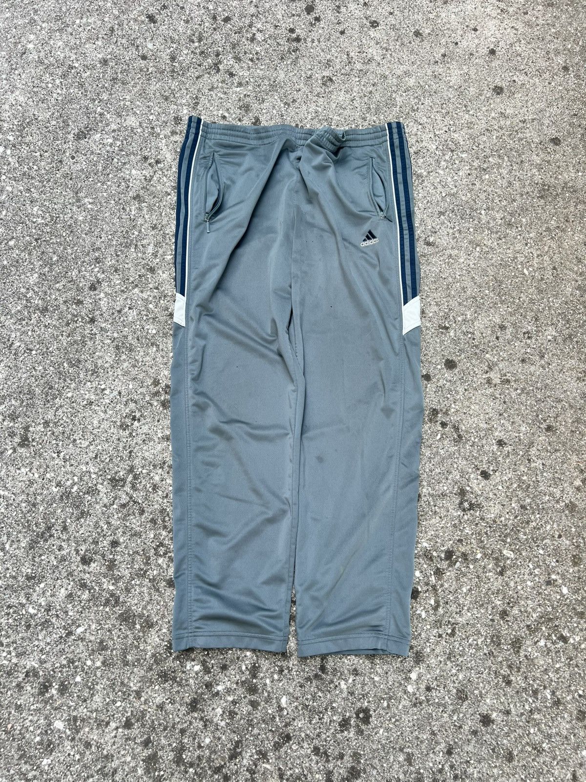 Adidas 90’s Adidas vintage trackpants (XL) Size US 34 / EU 50 - 1 Thumbnail