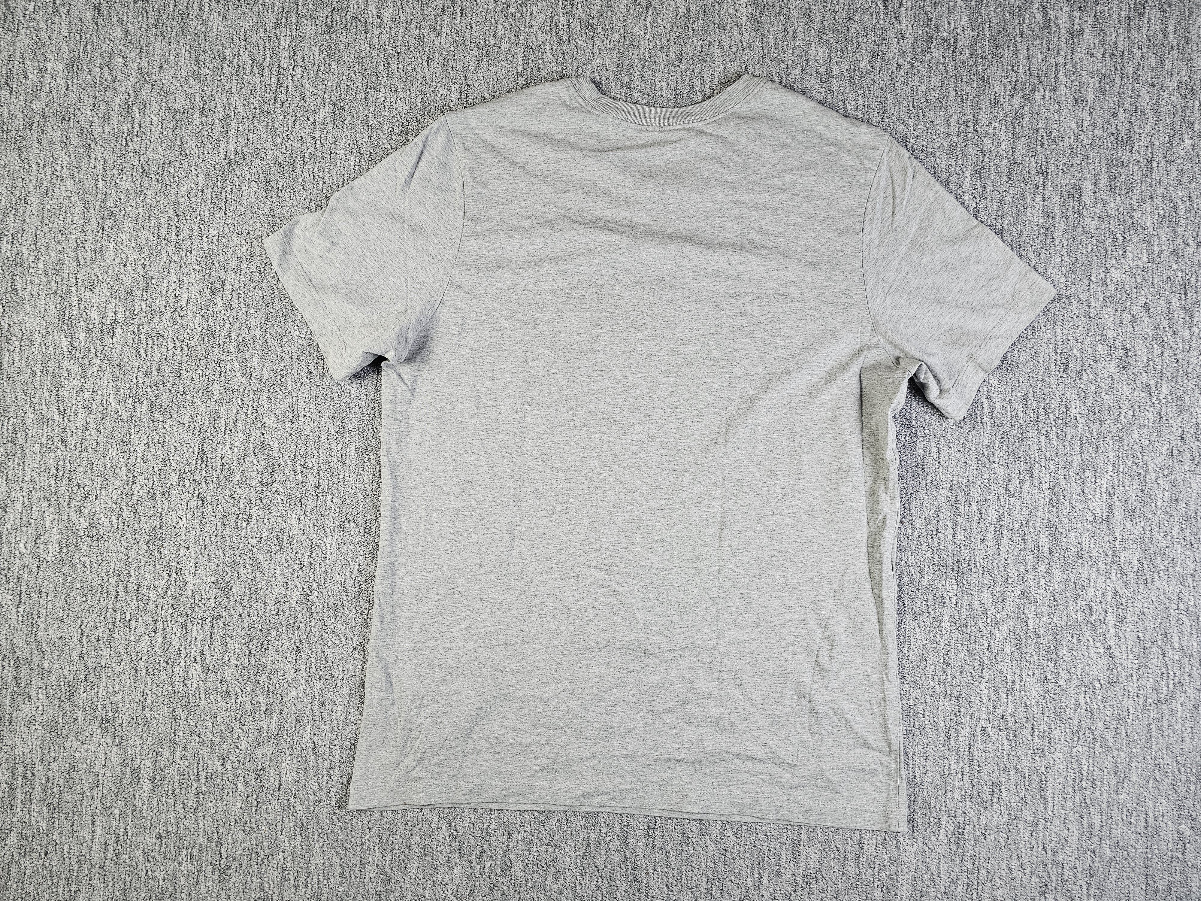 Nike Nike The Nike Tee Smiley Cloud Swoosh Graphic Gray L Size US L / EU 52-54 / 3 - 8 Thumbnail