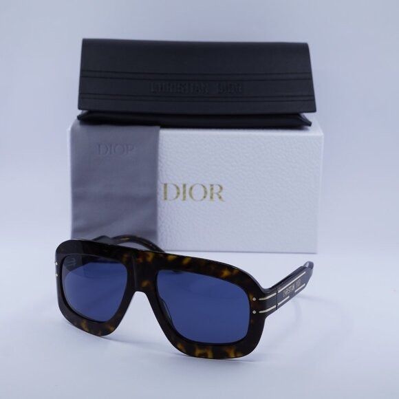 Dior 🕶️ New Dior DIORSIGNATURE M1U 20B0 Sunglasses Size ONE SIZE - 1 Thumbnail