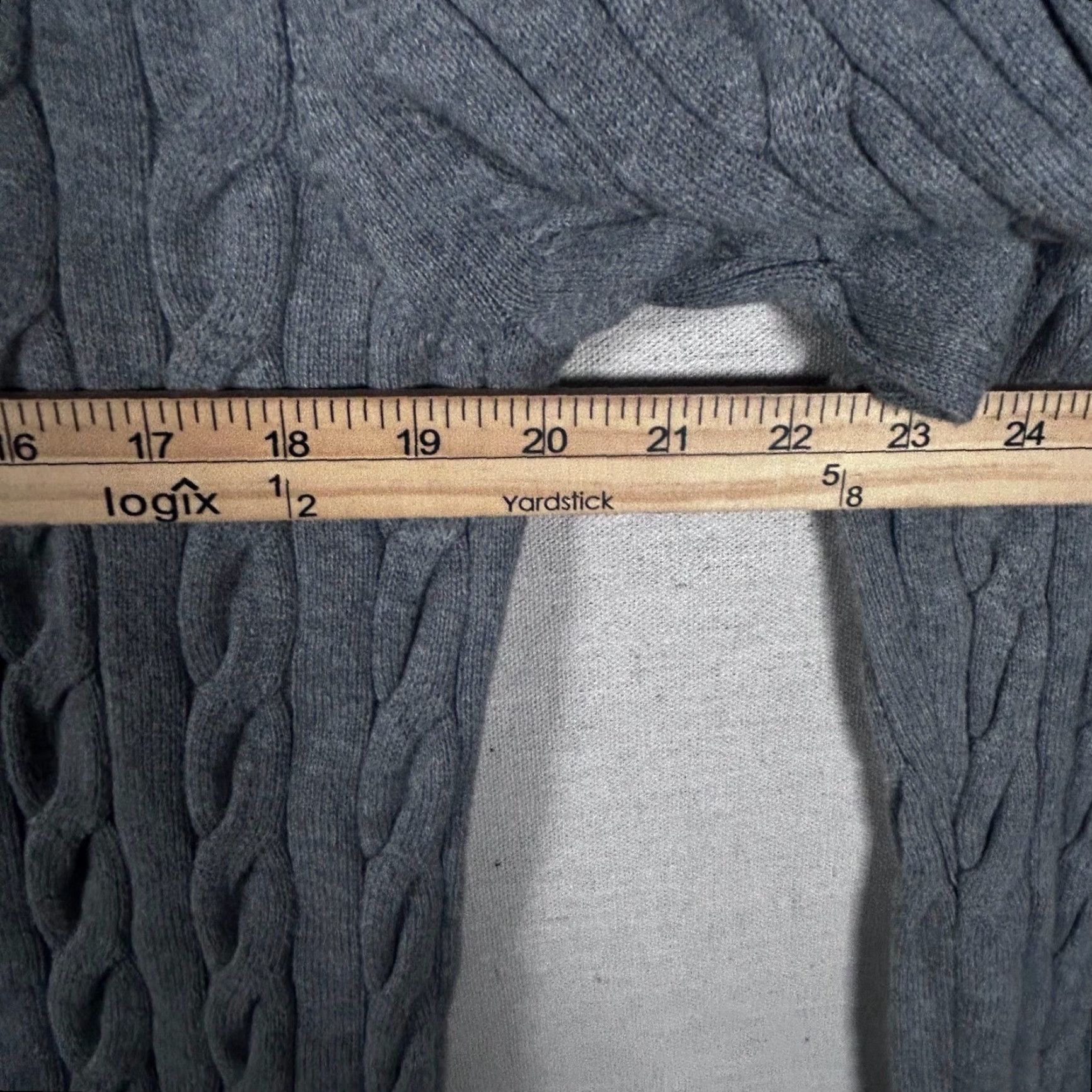 Tommy Hilfiger Tommy Hilfiger Mens Gray Cable Knit Crewneck Sweater Size L Logo Cotton Pullover Knit Crew Neck Casual Womens? Mens Size US L / EU 52-54 / 3 - 4 Thumbnail
