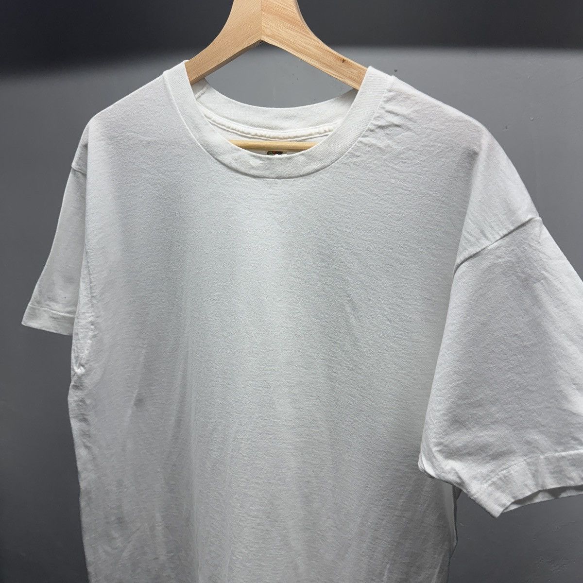 Vintage 90s Faded Blank White Shirt ERD Grunge Chrome Thrashed Size US XL / EU 56 / 4 - 3 Thumbnail