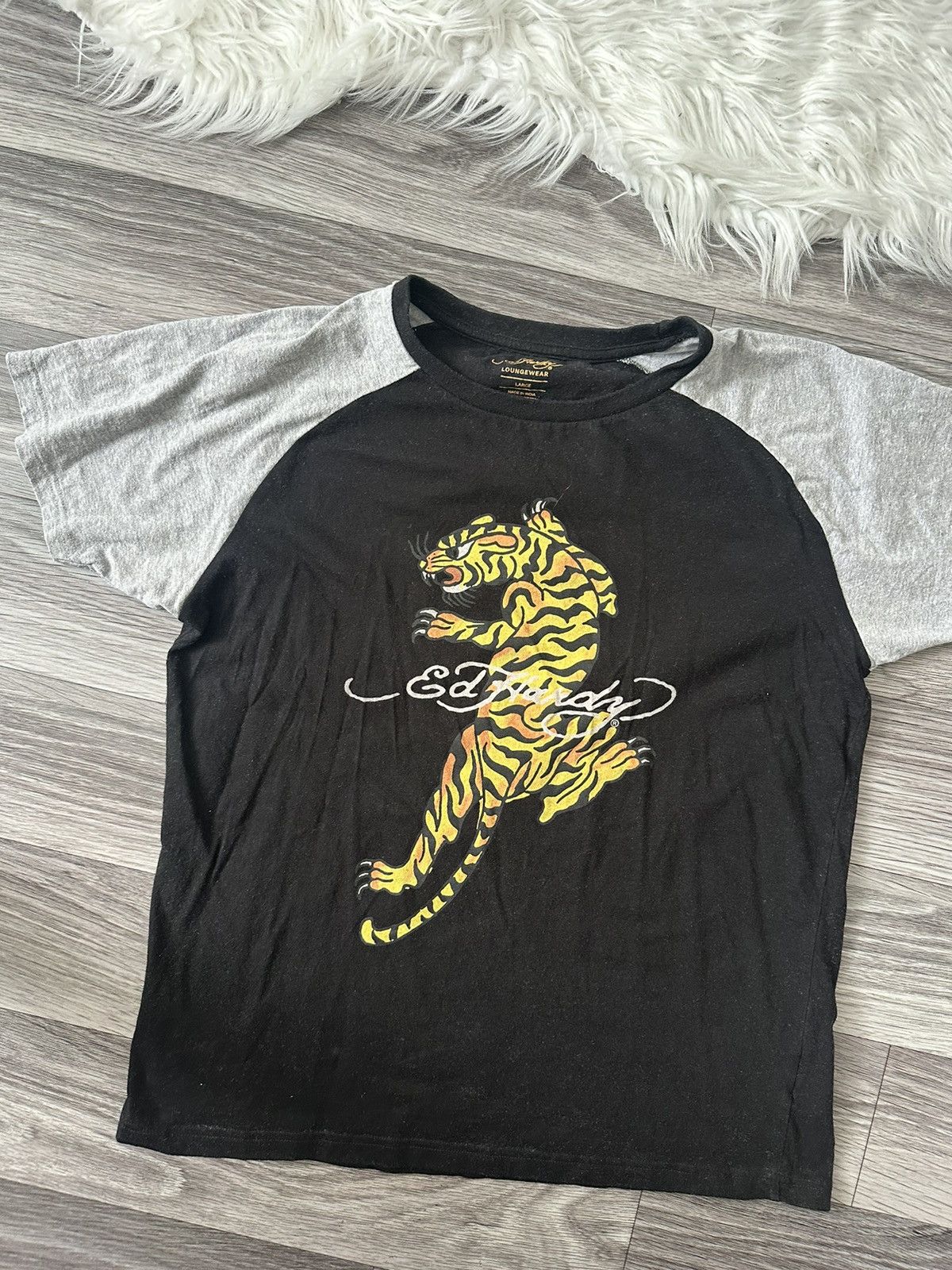 Ed Hardy Ed Hardy Vintage Tiger T shirt hype y2k rare Size US L / EU 52-54 / 3 - 1 Thumbnail