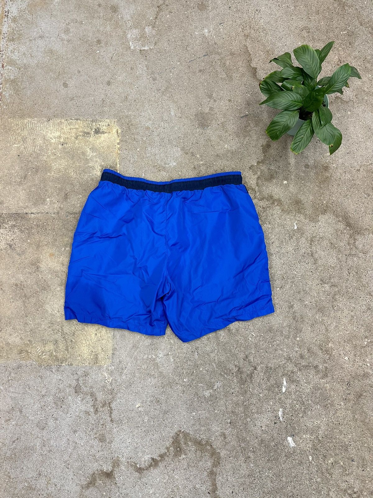 Nike × Vintage Vintage Nike Swim Shorts Large Size US 36 / EU 52 - 2 Thumbnail