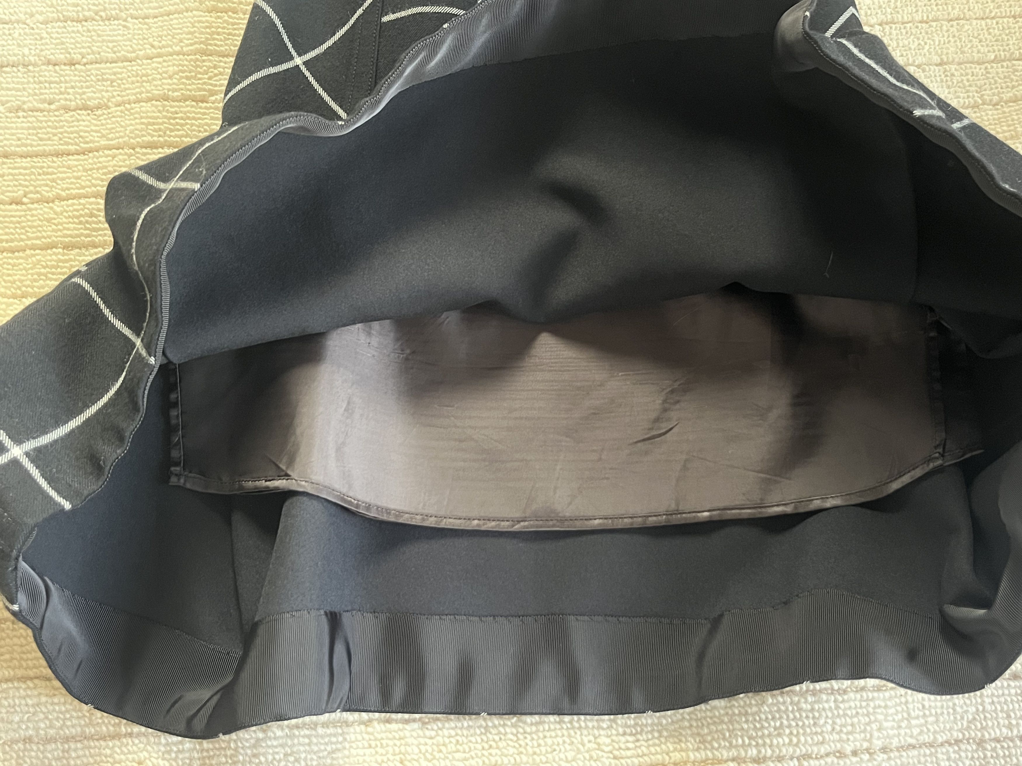 Sacai Sacai mid length black skirt Size 26" / US 2 / IT 38 - 8 Thumbnail
