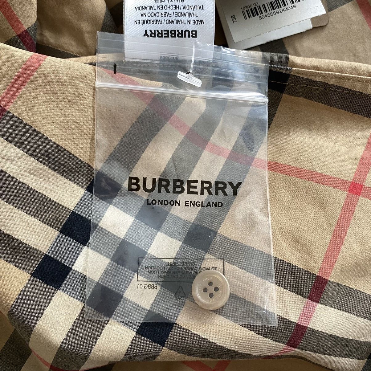 Burberry Burberry check short-sleeve shirt Size US L / EU 52-54 / 3 - 15 Thumbnail