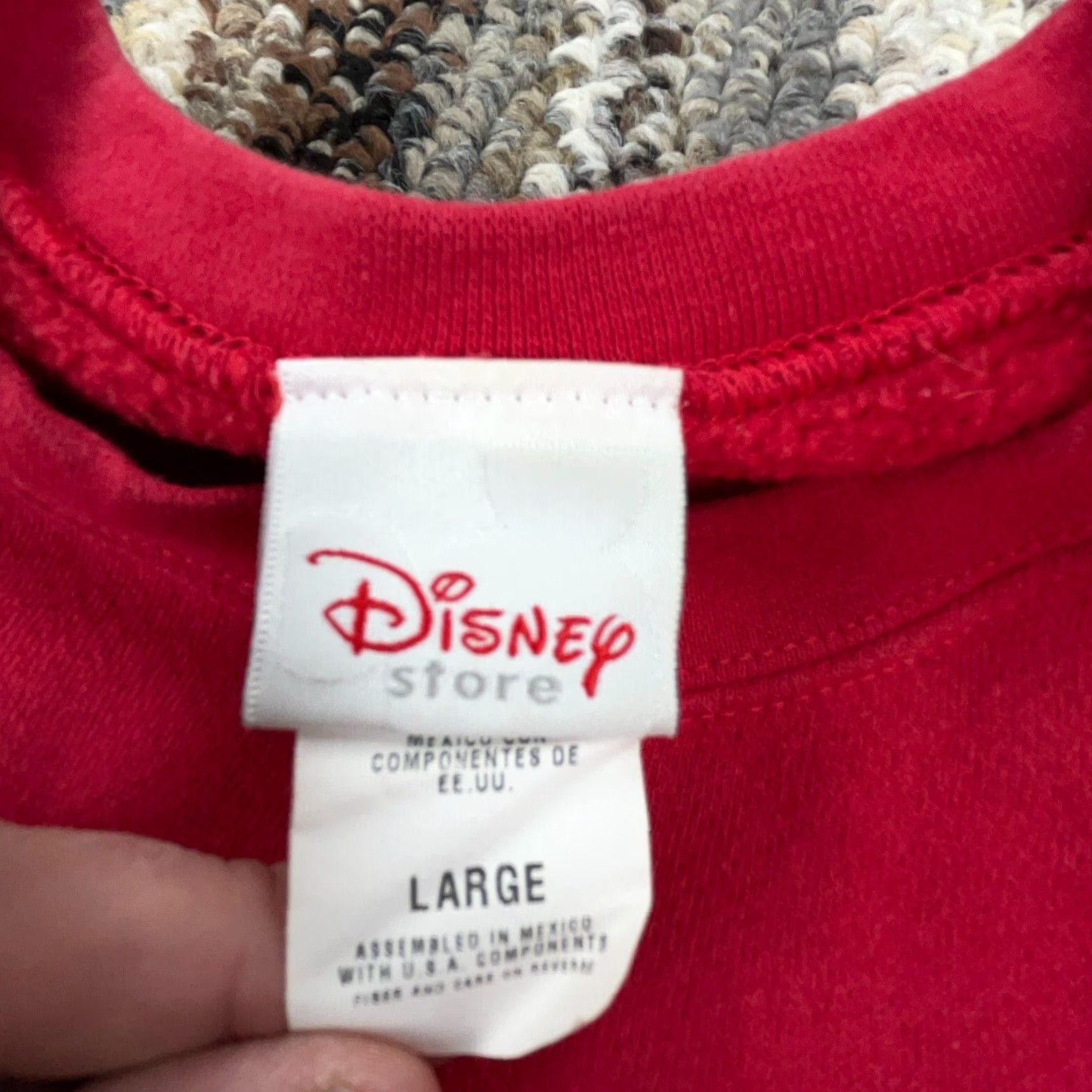 Disney VINTAGE Disney Mickey Mouse Sweatshirt Men Large Red Pullover Crew Neck 90s Retro Logo Size US L / EU 52-54 / 3 - 3 Thumbnail