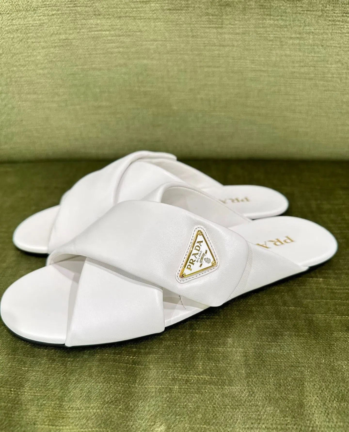 Prada Prada 25 Old Money Slippers. Size US 6 / IT 36 - 7 Thumbnail