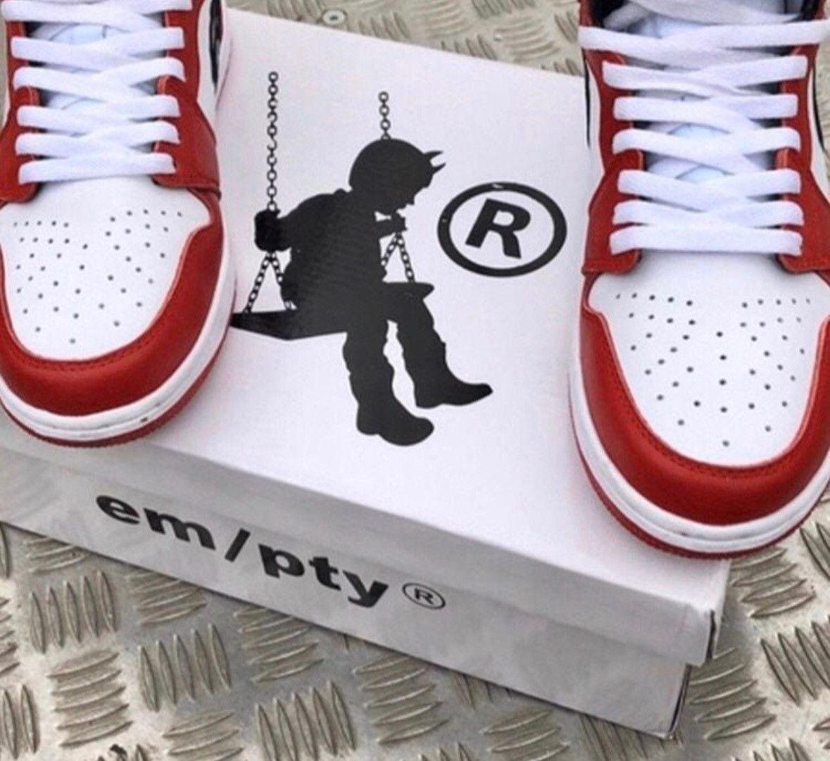 Other Jordan 1 style anarchy rip off Size US 9.5 / EU 42-43 - 3 Thumbnail