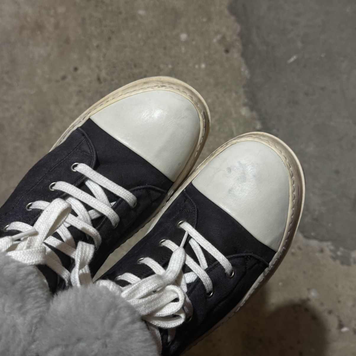 Rick Owens F/w 13? Rick owens sample fur ramones Size US 9 / EU 42 - 15 Thumbnail