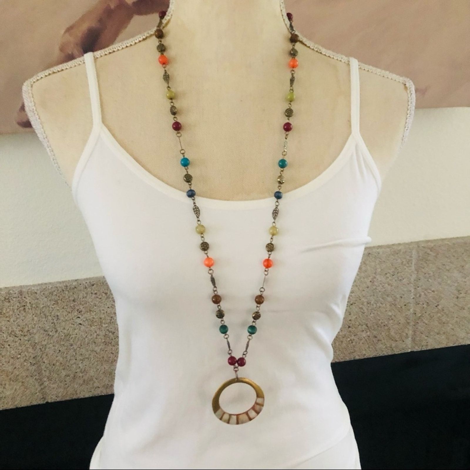 Jewelry Natural inlaid shell medallion colorful marble brass neckla Size ONE SIZE - 1 Thumbnail