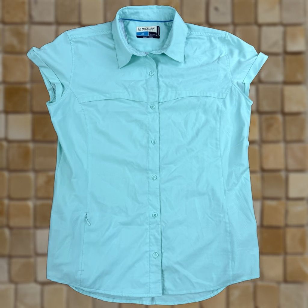 Vintage Magellan Shirt Womens Large Short Sleeve Button-Up Semi Fitted Green Fish Size L / US 10 / IT 46 - 1 Thumbnail