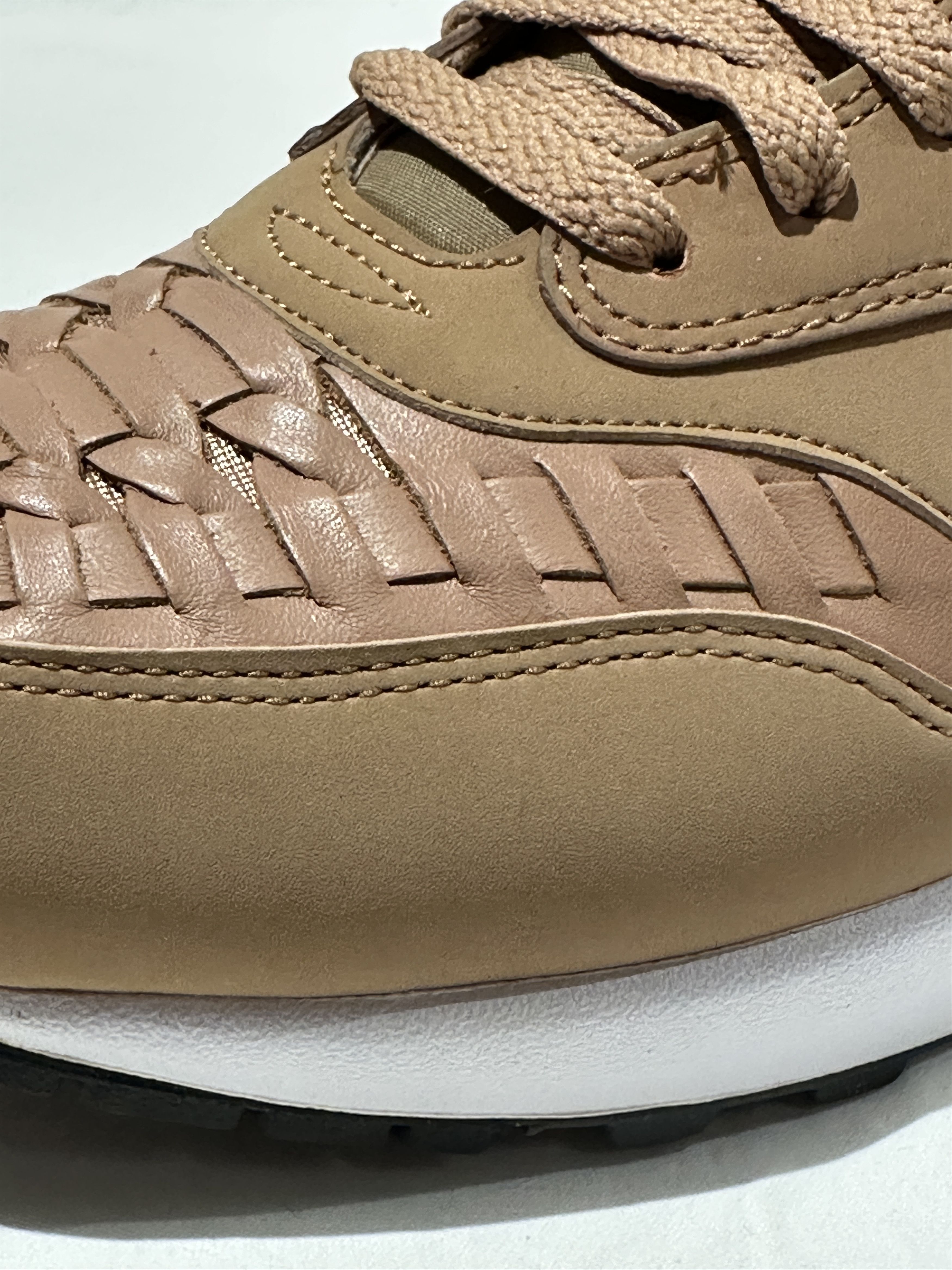 Nike BRAND NEW RARE - NIKE AIR MAX 1 - WOVEN "PALE SHALE" SZ 11 Size US 11 / EU 44 - 2 Thumbnail