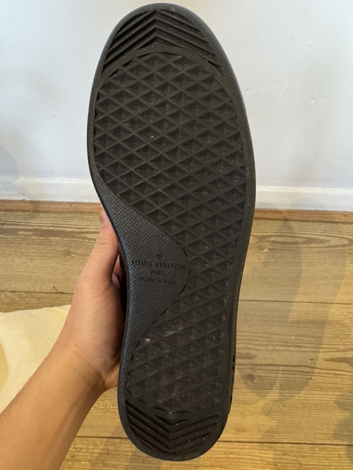 Louis Vuitton Louis Vuitton Black Leather Sneakers Size US 9 / EU 42 - 6 Thumbnail