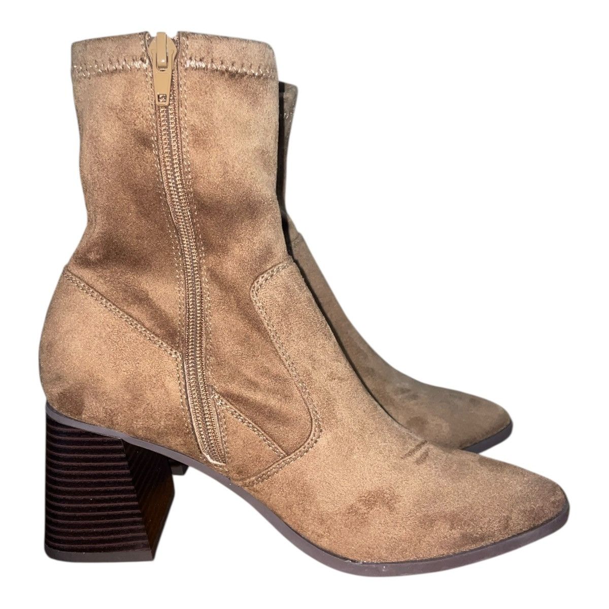 Call It Spring Call it Spring Women’s Suede Tan Ankle Boot Size 7 Like New Size US 7 / IT 37 - 1 Thumbnail