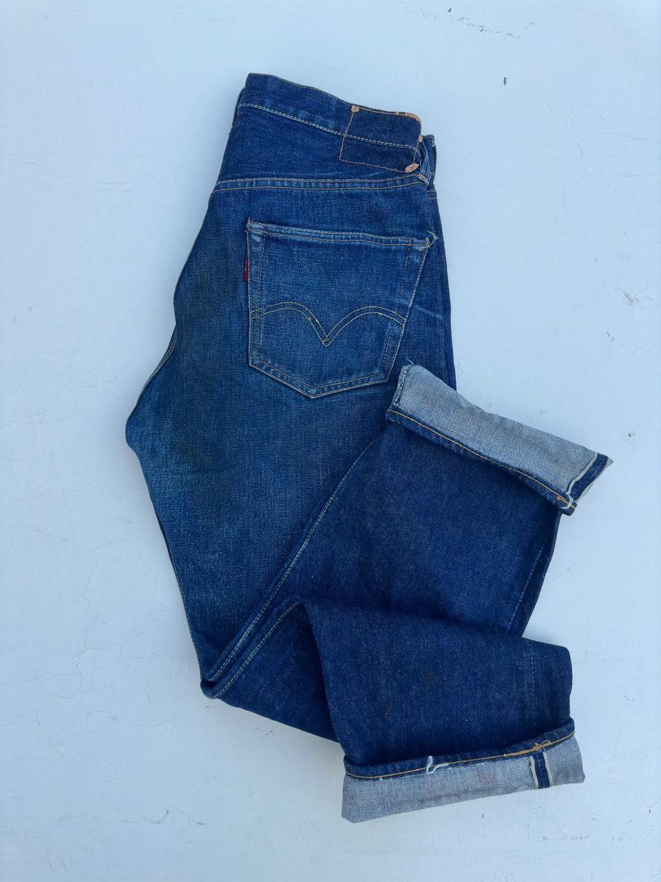 Levi's Vintage Clothing Early 1950s Levi’s 501XX Big E V-Stitch / J-Stamped Button Size US 32 / EU 48 - 8 Thumbnail