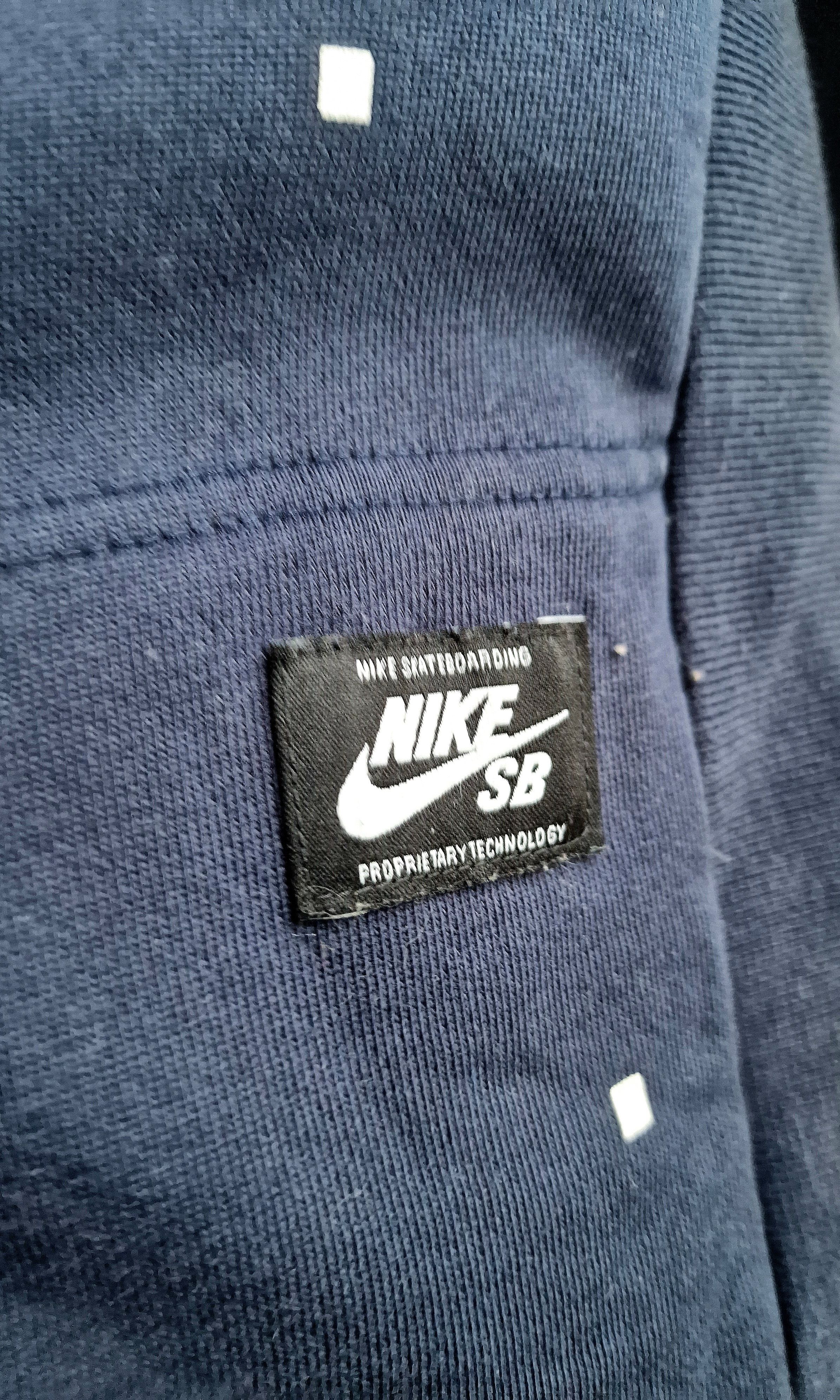 Nike × Vintage Navy Crewneck Nike SB skateboarding Size XL Size US XL / EU 56 / 4 - 4 Thumbnail