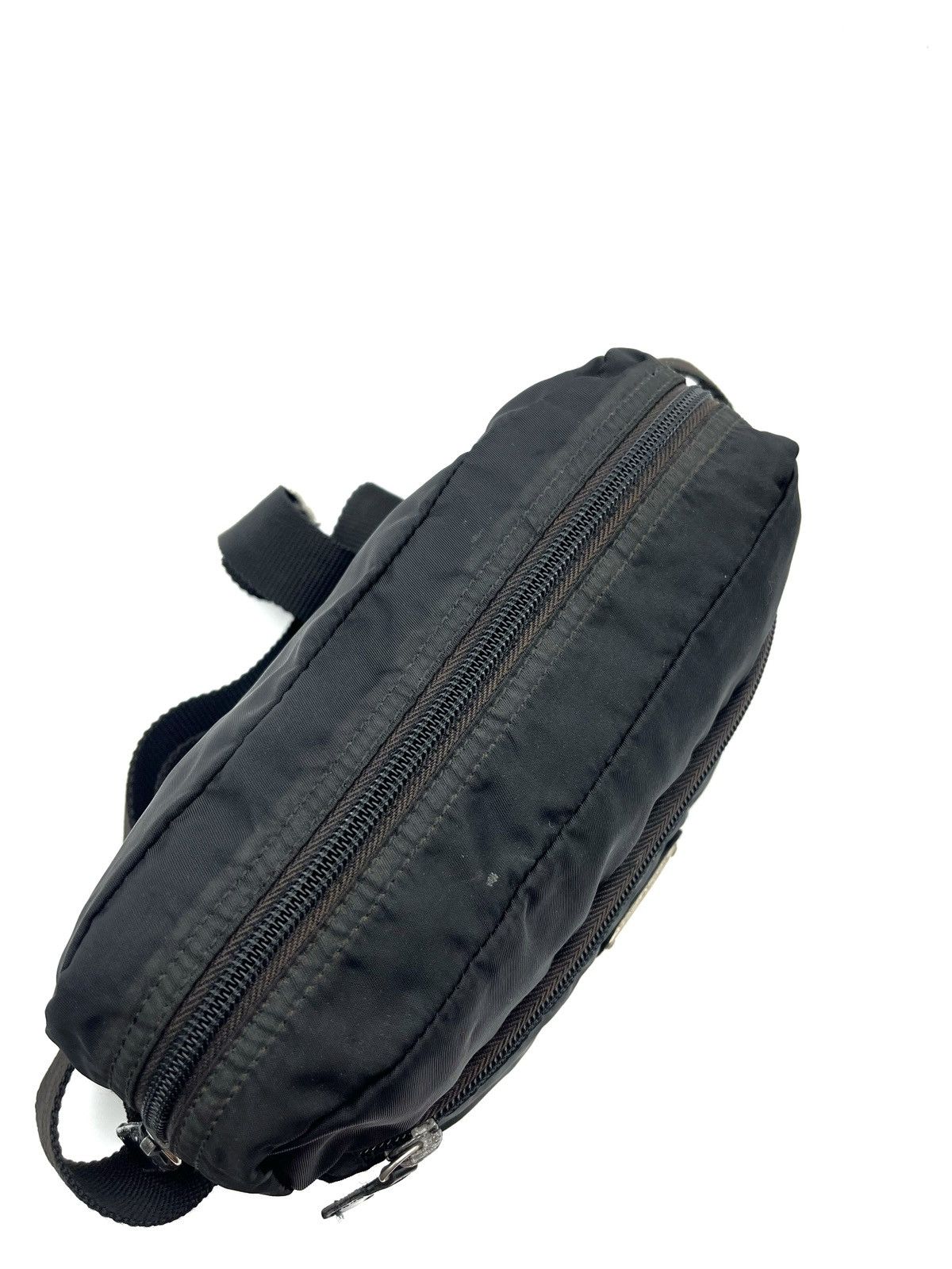 Prada Authentic PRADA Shoulder Bag Size ONE SIZE - 6 Thumbnail