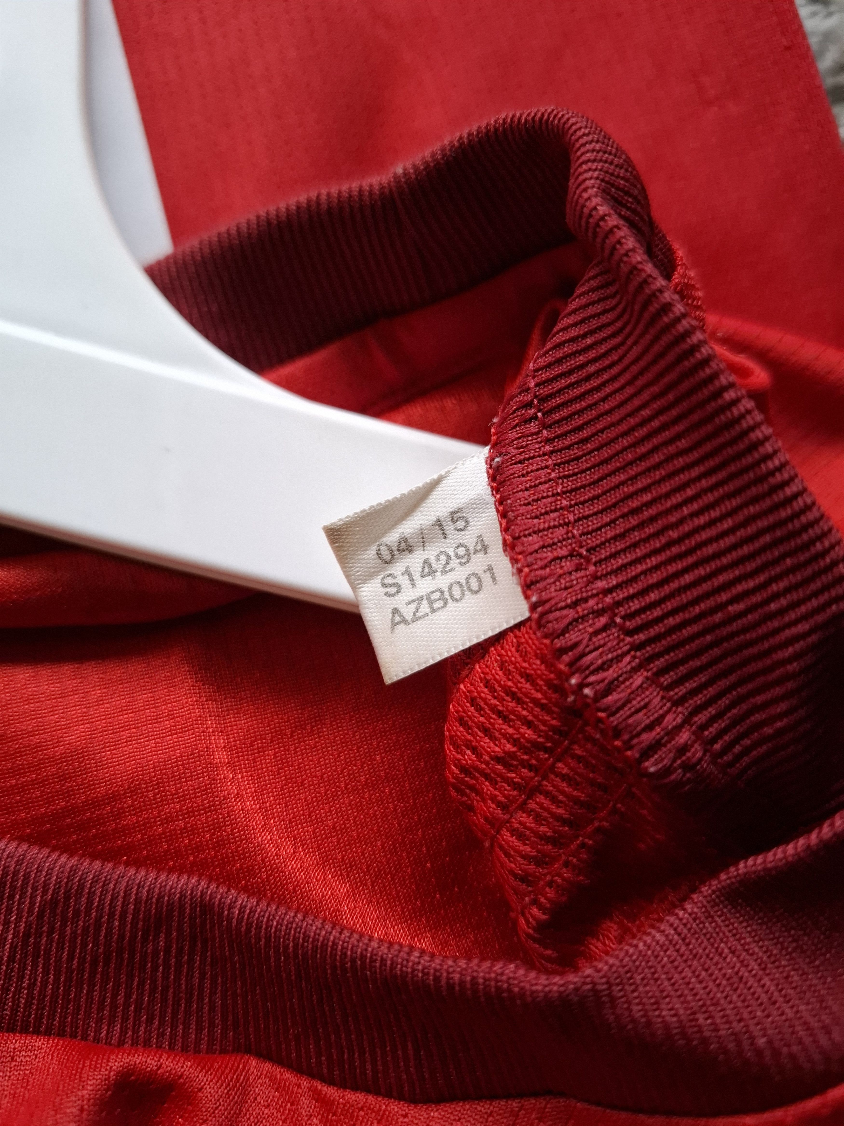 Adidas Bayern Munchen 2015-16 Home kit Size US M / EU 48-50 / 2 - 5 Thumbnail