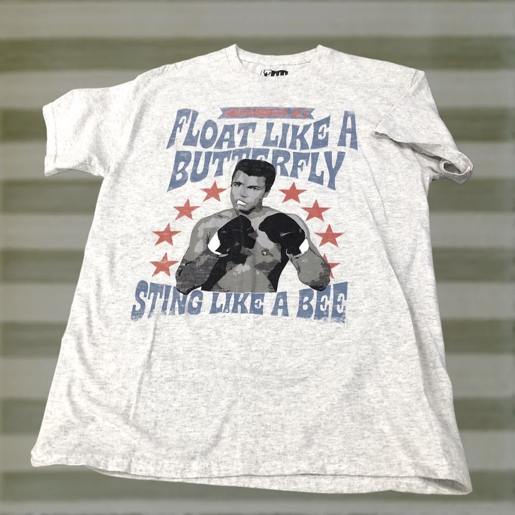 Vintage Muhammad Ali 'Float Like a Butterfly' Sting Like a Bee' T-Shirt Mens Regular Gray Cotton Medium Short Sleeve Crew Neck Ali Brand 2020s Vintage No Size US M / EU 48-50 / 2 - 1 Thumbnail