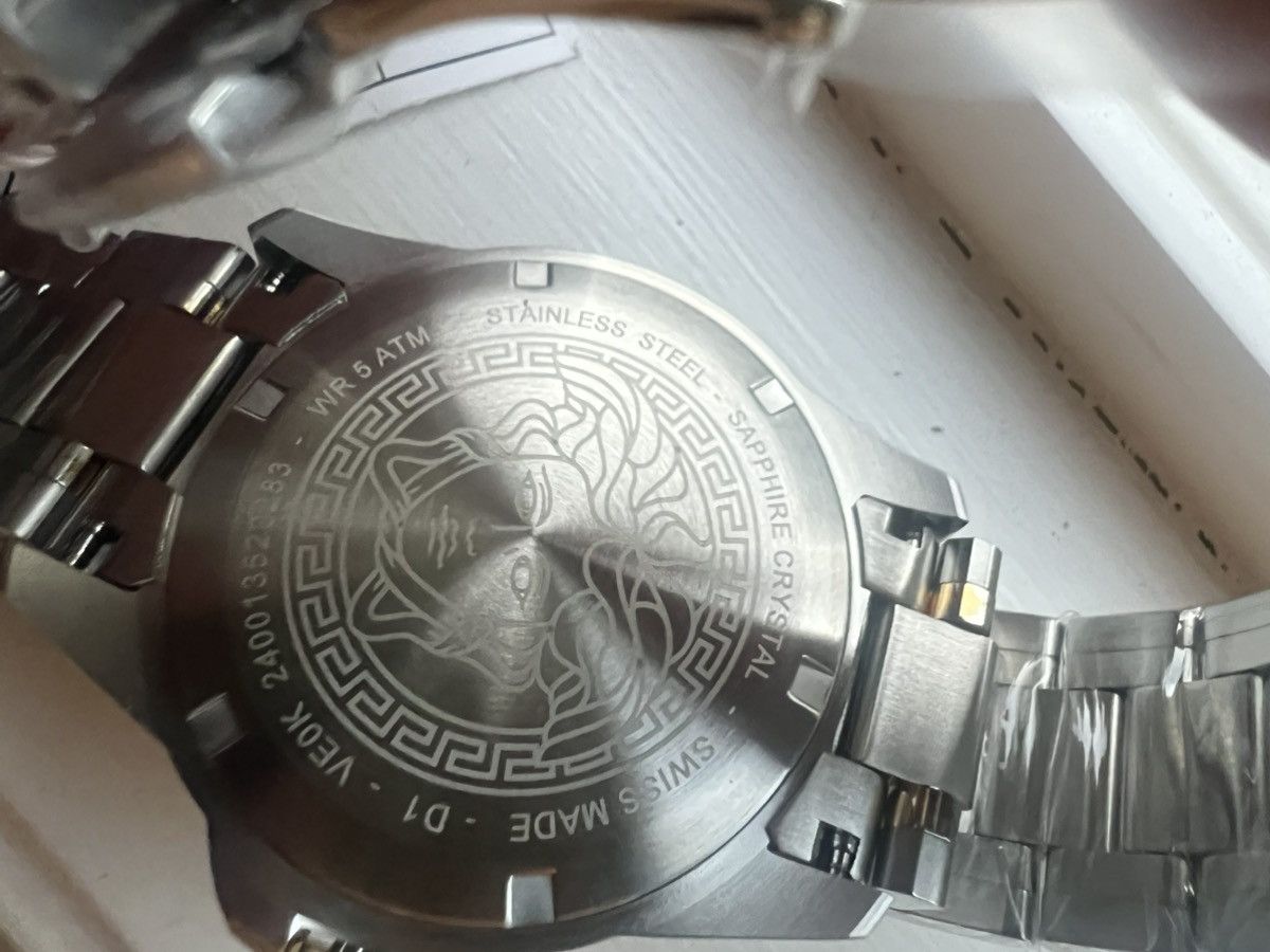 Versace V-Galaxy Moonphase - VE0K00225 Size ONE SIZE - 7 Thumbnail