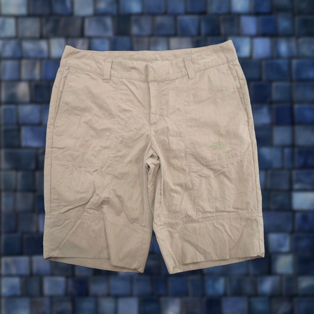 The North Face The North Face Shorts Bermuda Hiking Outdoor Beige Women's Size 10 Size 32" / US 10 / IT 46 - 1 Thumbnail