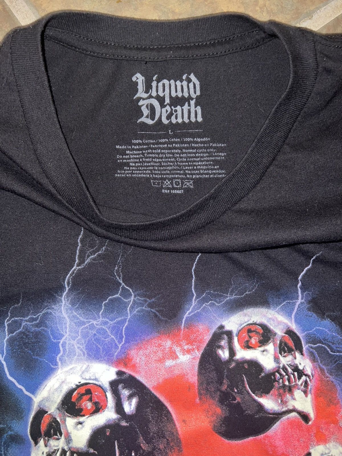 Other LIQUID DEATH LIGHTNING SKULLS T-SHIRT Size US L / EU 52-54 / 3 - 14 Thumbnail