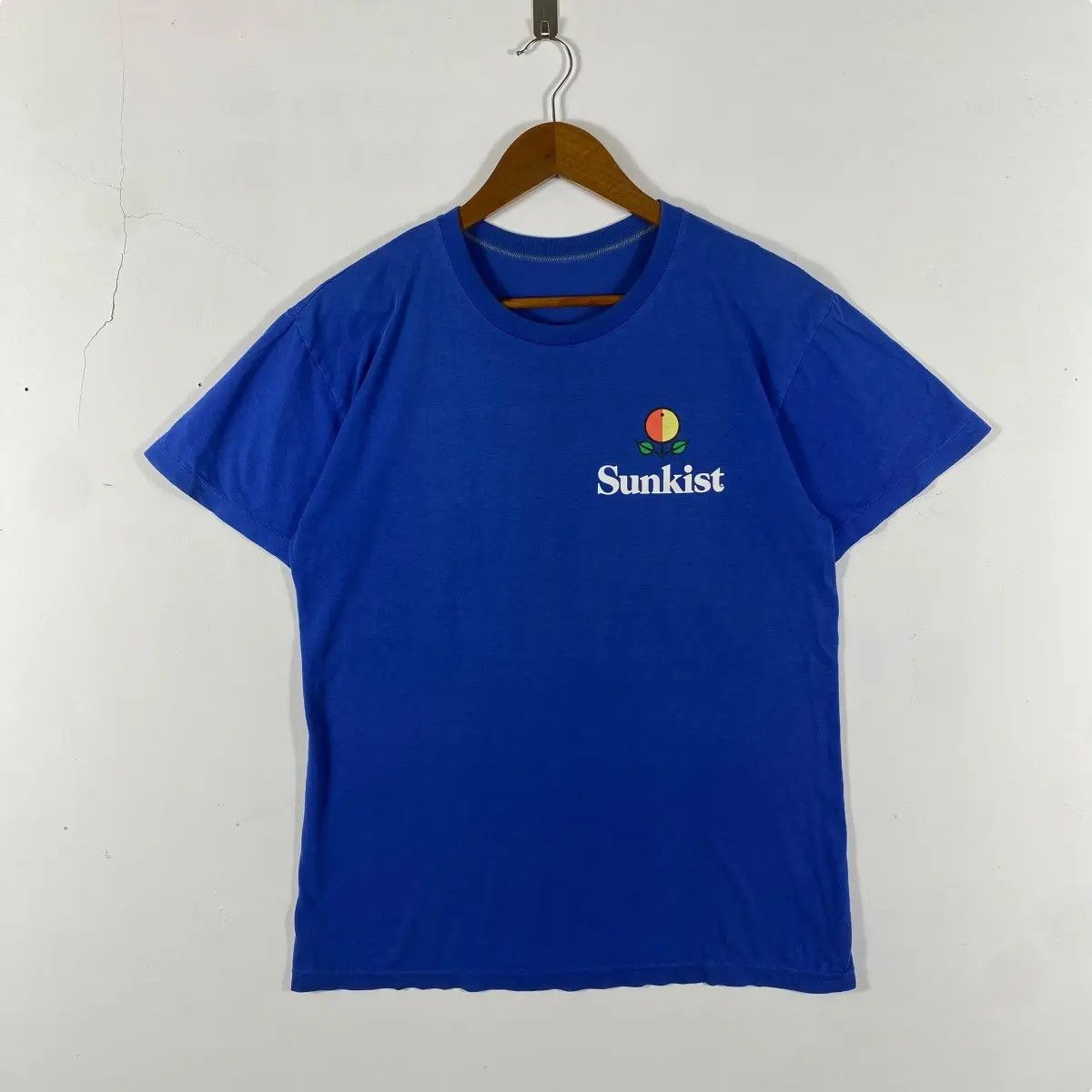 Vintage Vintage 80's SUNKIST REFRESH WATER Graphic Promo Tee Shirt Size US M / EU 48-50 / 2 - 3 Thumbnail
