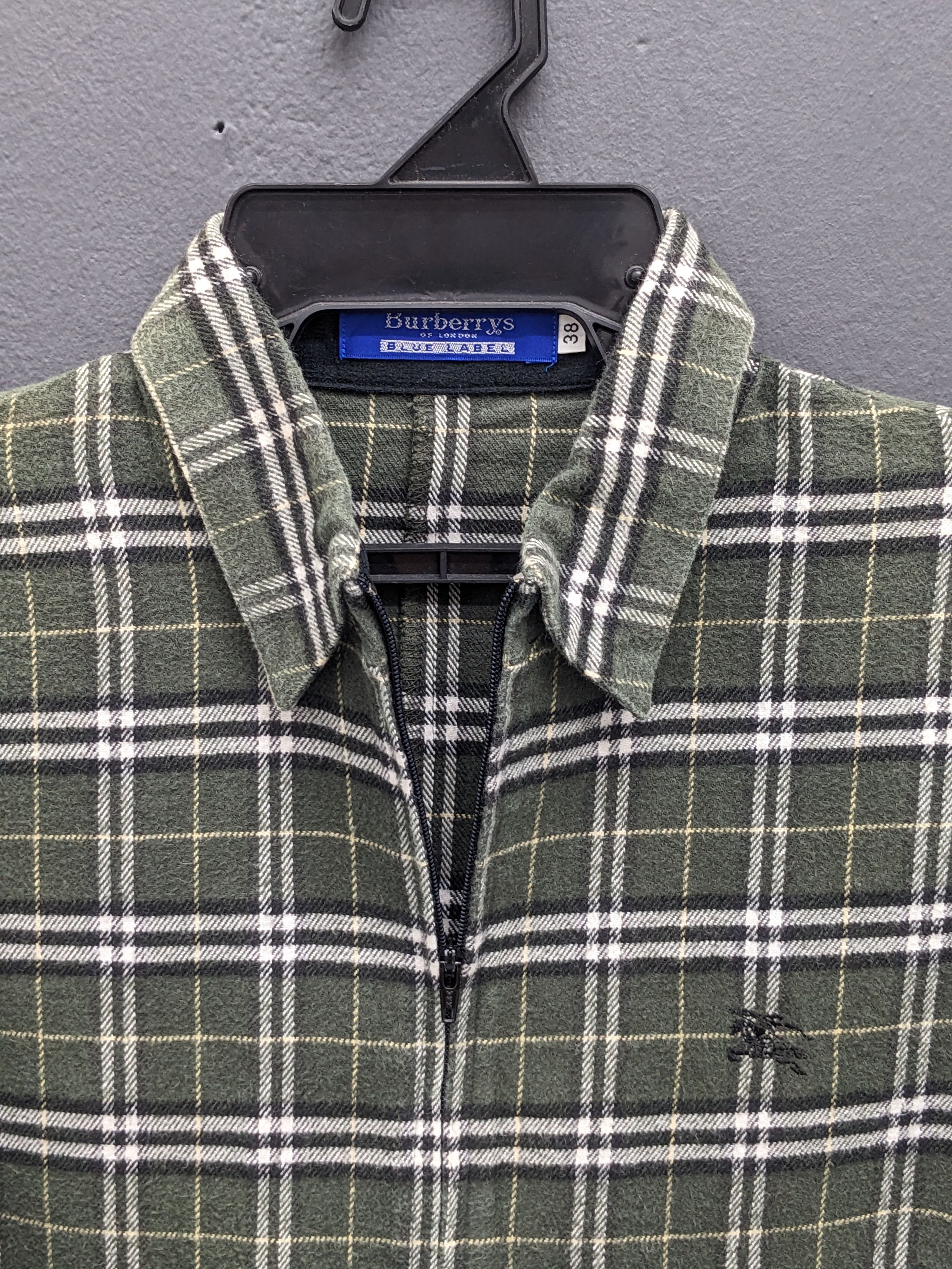 Burberry BURBERRY NOVA CHECK LONG SLEEVE TSHIRT Size XS / US 0-2 / IT 36-38 - 3 Thumbnail