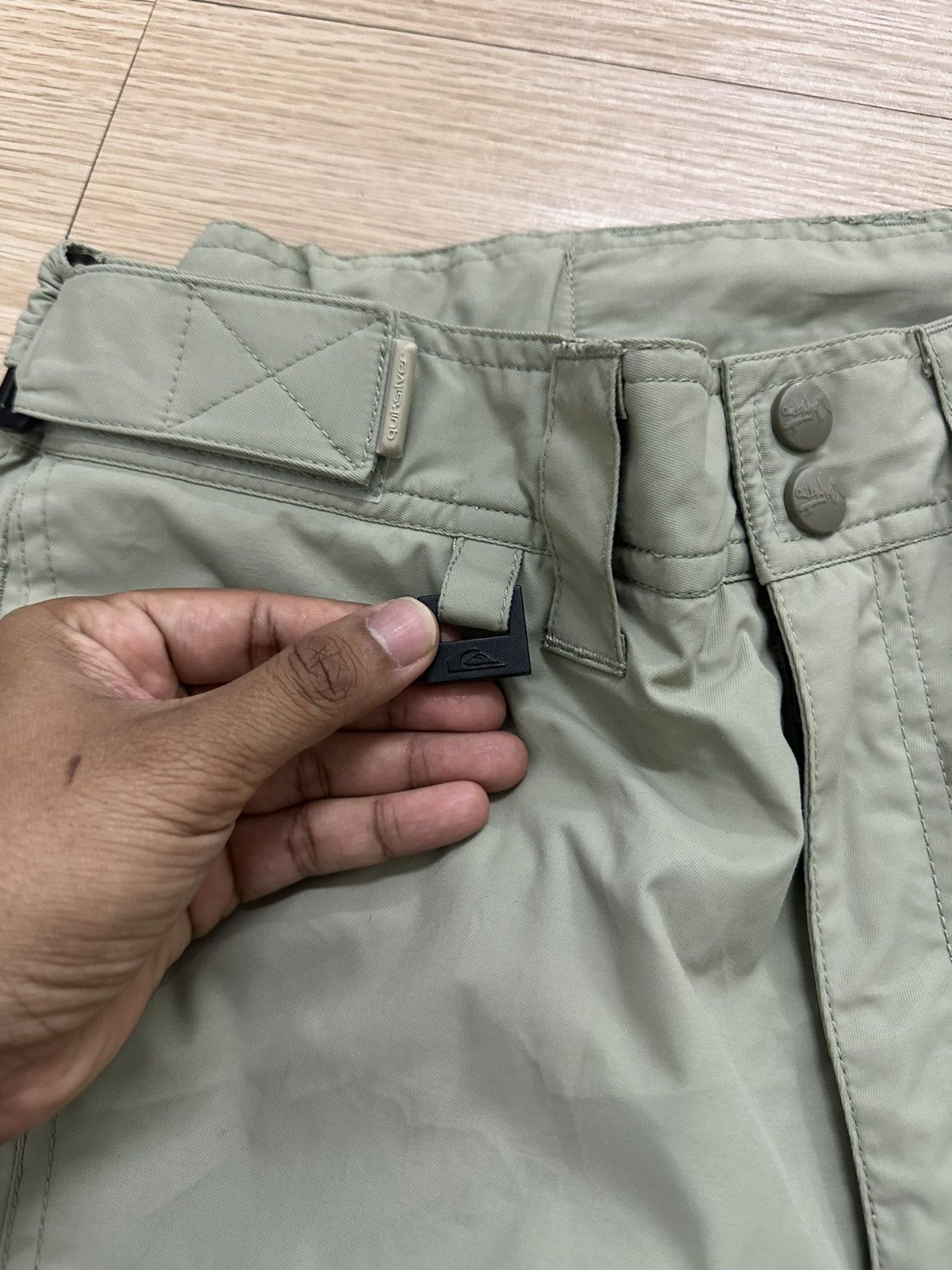 Beauty Beast × Quiksilver × Vintage Rare Vintage Quiksilver Gorpcore Baggy Parachute Pants Size US 33 - 5 Thumbnail