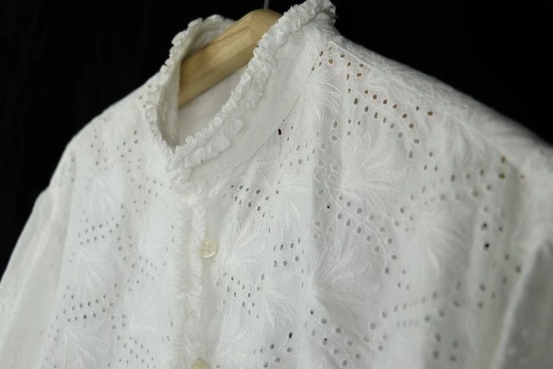 Comme des Garcons Comme Des Garcons Cute Embroidered Shirt Size M / US 6-8 / IT 42-44 - 3 Thumbnail