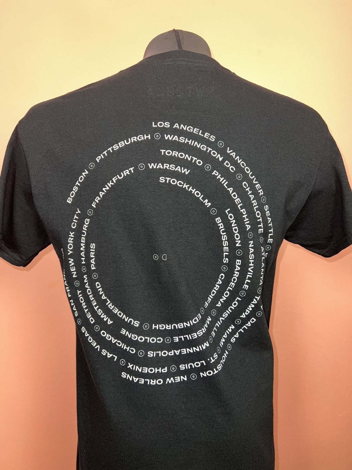 Beyonce Beyonce rwt 2023 music shirt tee reflective tour Size US M / EU 48-50 / 2 - 3 Thumbnail