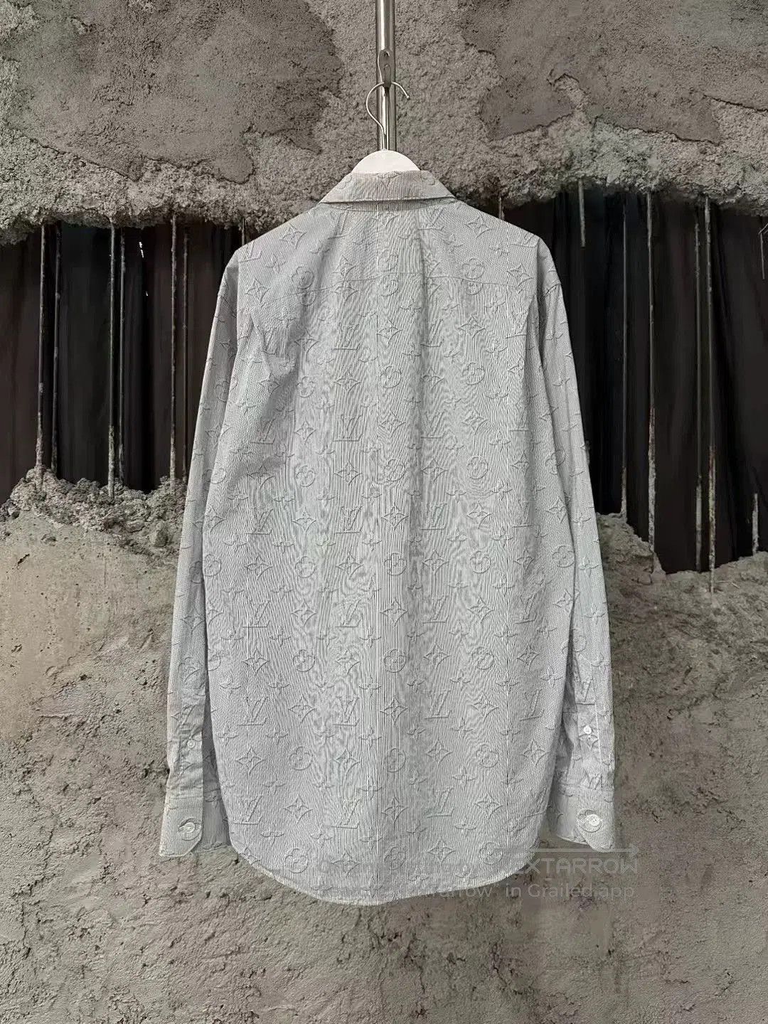 Louis Vuitton Louis Vuitton 3D Monogram Shirt. Size US M / EU 48-50 / 2 - 2 Thumbnail