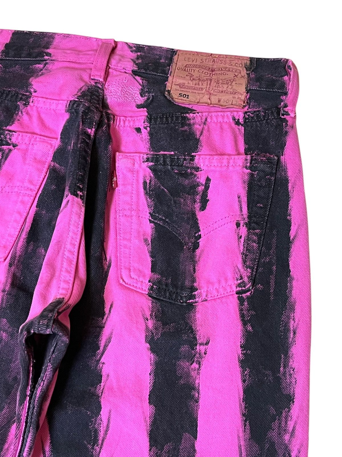 Levi's VINTAGE 90s LEVI’S 501 CUSTOM PRISONER INSPIRED ROBINS JEANS Size US 29 - 6 Thumbnail
